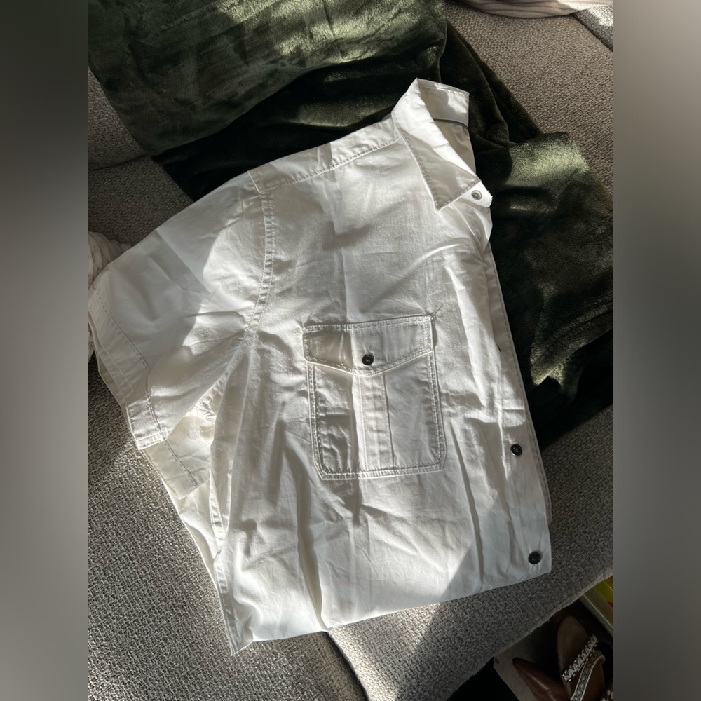 NWT Mens Button Up - Picture 4 of 4